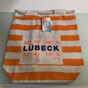 Seesack Orange | Lübeck Koordinaten